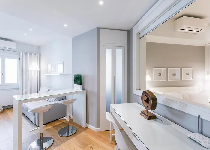 Lori Margariti Sea View Flat Lägenhet